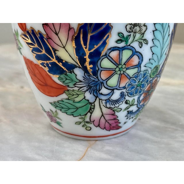 Chinese Hand-Painted Tobacco Leaf Floral Vase For Sale - Image 4 of 7