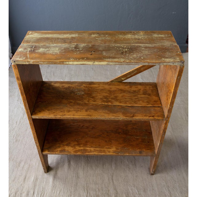 Rustic Farmhouse Bucket Bench Bookshelf With Ogee Arched Bracket Feet For Sale - Image 16 of 16