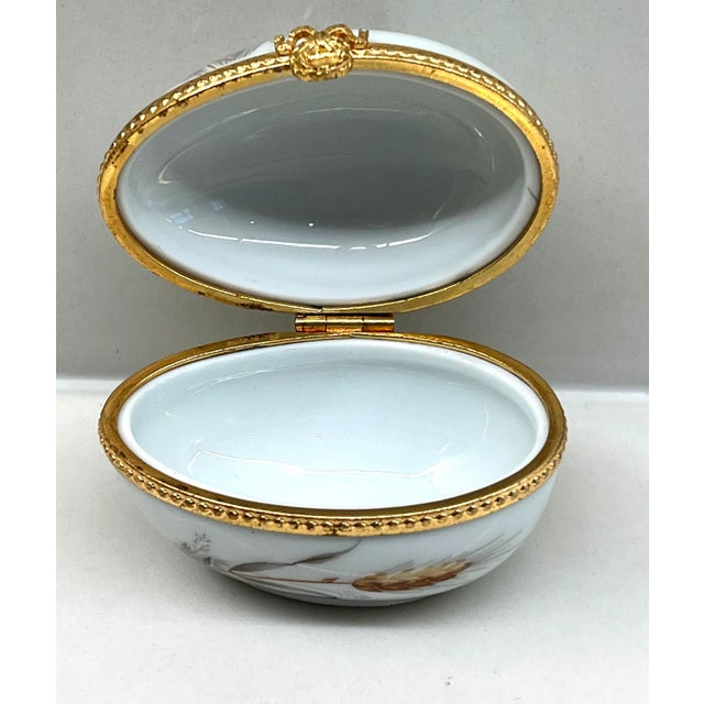 Early 20th Century Limoges Egg Shape Box For Sale In New York - Image 6 of 8