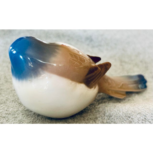 Mid-Century Modern Danish B&g Bing & Grondahl Dahl-Jensen Titmouse Bird Figurine For Sale - Image 3 of 5