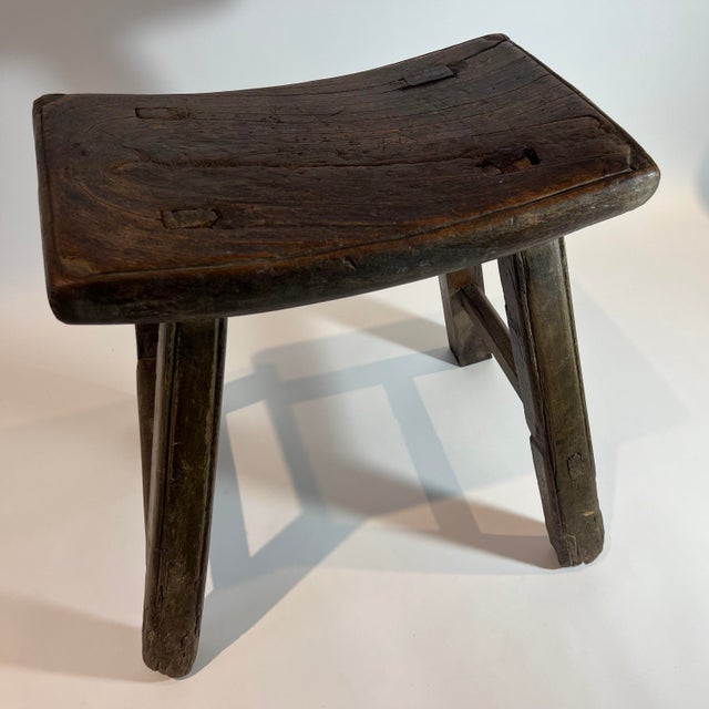 Wonderful Vintage Brown Primitive Rustic Wood Stool/ Bench/ Tabouret