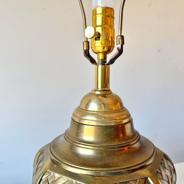 1970s Brass Basketweave Ginger Jar Lamp For Sale - Image 9 of 11