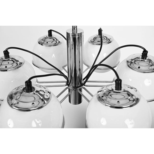Mid-Century Italian Chrome and Opaline Glass Chandelier by Targetti Sankey, 1970s For Sale - Image 16 of 18