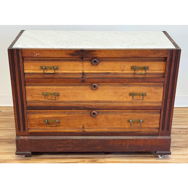 Rustic European Antique Beveled Marble Top Wood Three Drawer Eastlake Commode For Sale - Image 3 of 15