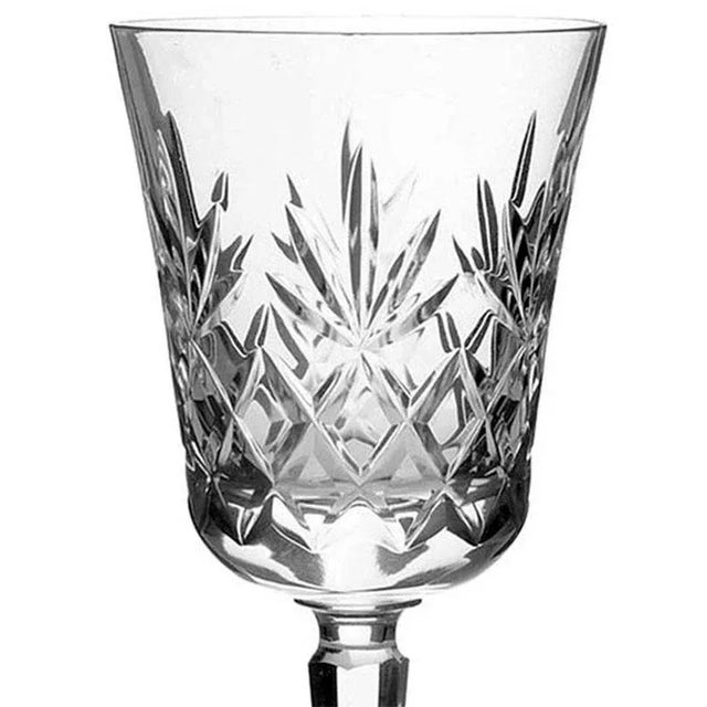 Lenox blown glass crystal water goblet in the Charleston pattern. Height: 7 1/2 in Width: 3 3/8 in