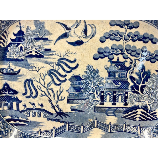 English Antique Pearlware Blue Willow Platter Made in England - Circa 19th Century For Sale - Image 3 of 13