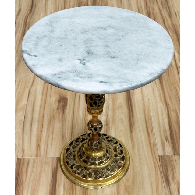 French Vintage French Style Round Marble Top Brass Filigree Table For Sale - Image 3 of 6