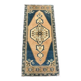 Turkish Yastik Rug 1'6" x 3'4" For Sale