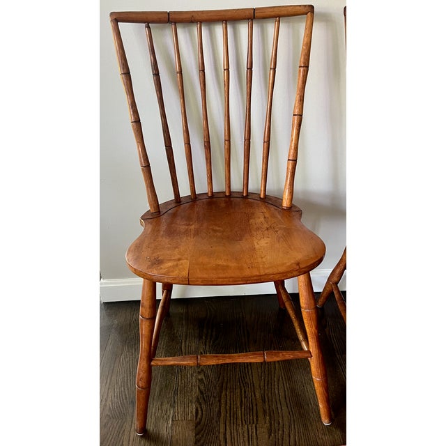 Set 4 Birdcage Chairs Farmhouse-Chic Solid Maple 1860s Plank Seats Spindle Backs For Sale In Providence - Image 6 of 10