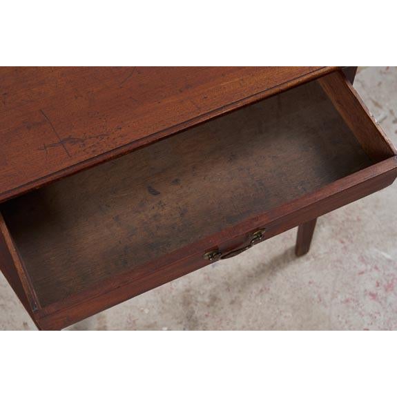 Single Drawer Georgian Side Table (c.1800) For Sale - Image 14 of 14
