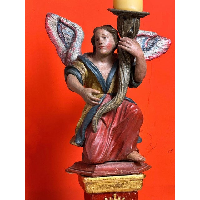 Spanish Baroque Polychrome Angel Torchères on Gilt Pedestals, 1750, Set of 2 For Sale - Image 6 of 9