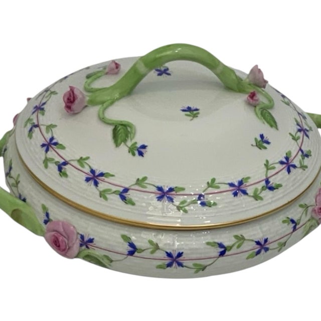 Vintage Herend Hungary Blue Garland PBG Round Covered Vegetable Dish Form 86 C. 1980s For Sale - Image 9 of 10