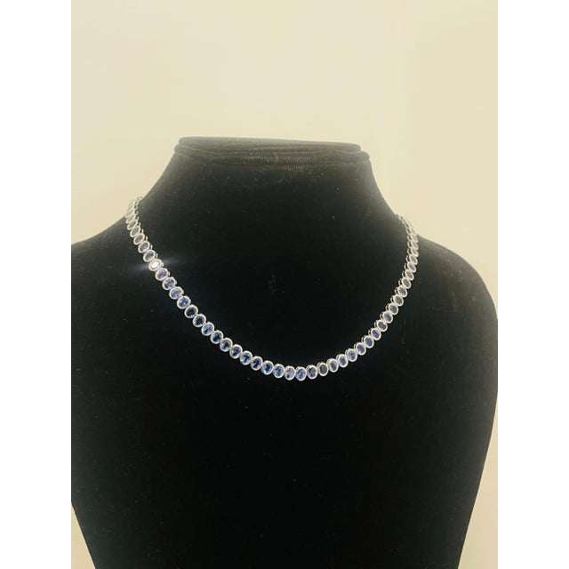 Gemstone New 18k Gold Necklace With 36.80ct Blue Sapphire, Elegant Design For Sale - Image 7 of 10