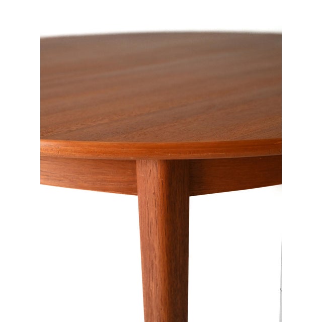 Scandinavian Round Extendable Teak Table, 1960s For Sale - Image 6 of 9