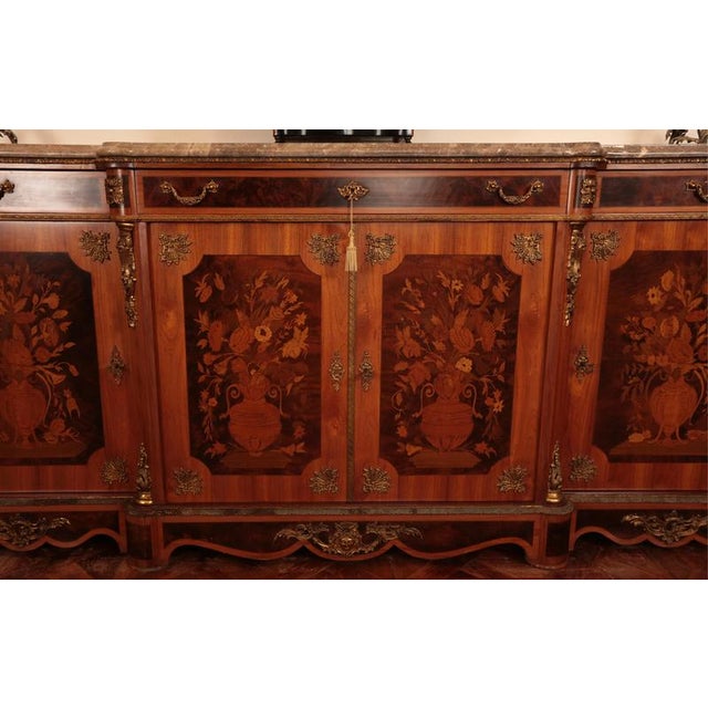 Neoclassical Italian Inlaid Chest of Drawers For Sale - Image 3 of 13
