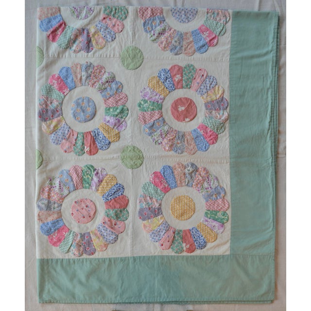 American 1940s Dresden Plate Quilt - For Sale - Image 3 of 12