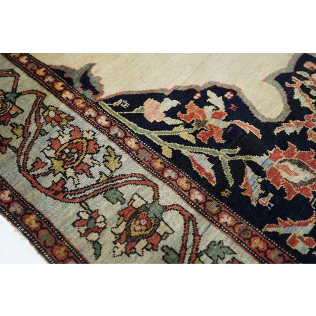 Late 18th Century Antique Sarouk Rug 4'2'' x 5'10'' For Sale In New York - Image 6 of 11
