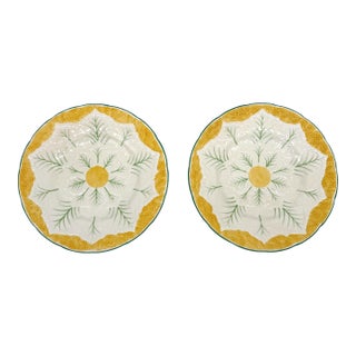 Pair of Wedgwood Majolica Cauliflower Pattern Plates, English, Ca. 192 For Sale