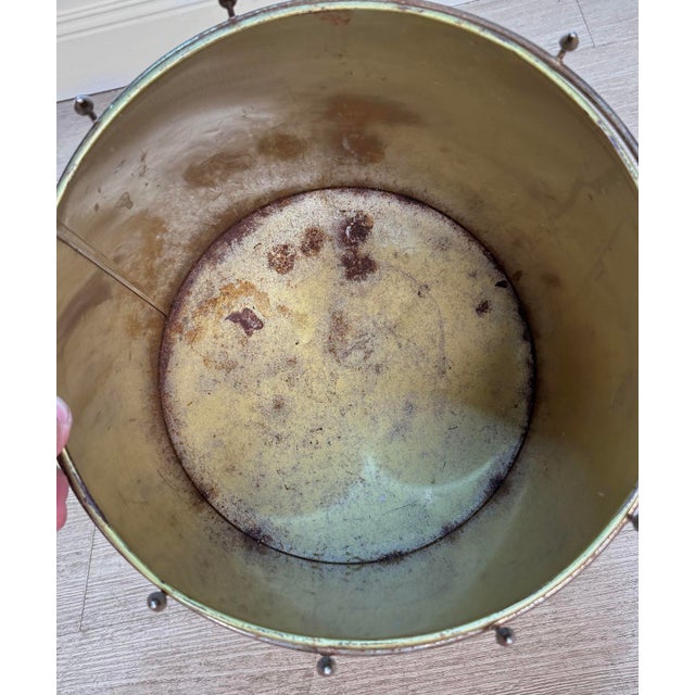 Mid-Century Atomic Spiked Gold Waste Basket Trash Can For Sale - Image 9 of 9