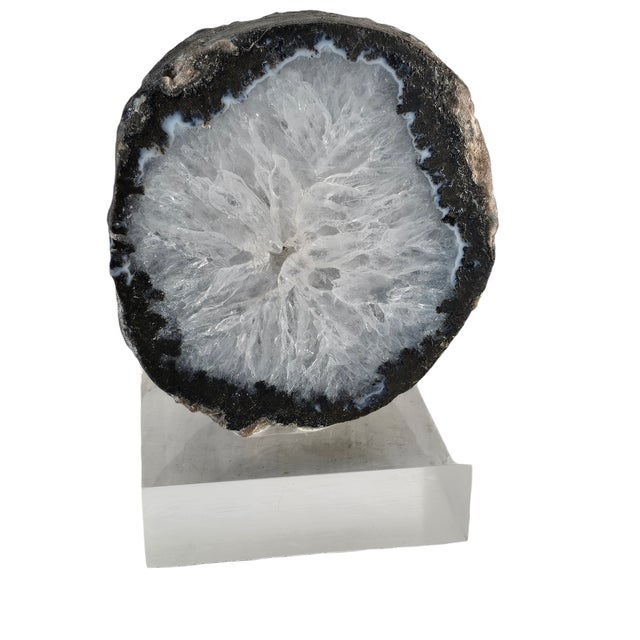 Stone Natural Polished Agate Quartz Geodes Display Minerals Stones For Sale - Image 7 of 7