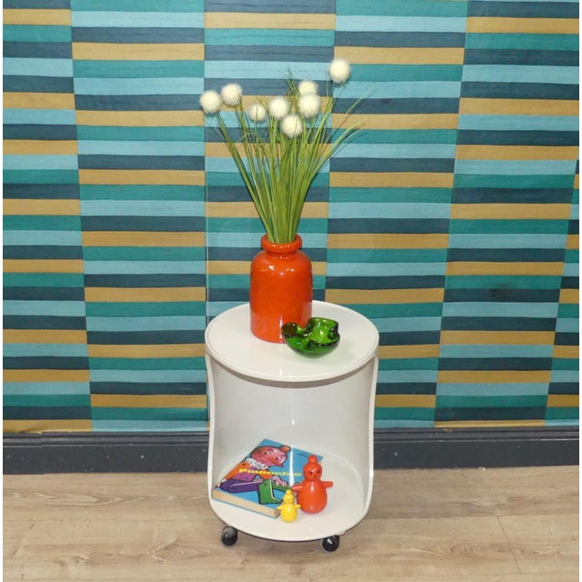 White Small Space Age Side Table in White Plastic, 1970s For Sale - Image 8 of 10