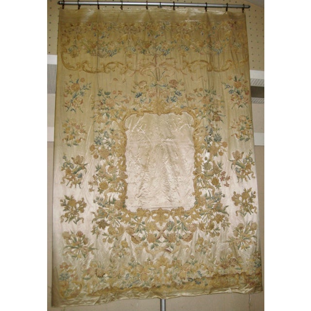 Large Silk Italian Baroque Floral Embroidery From the 1700 Hundreds For Sale - Image 12 of 12