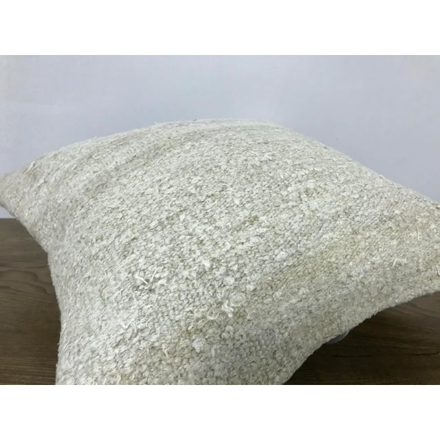 Vintage Turkish White Organic Hemp Handmade Kilim Pillow For Sale - Image 4 of 6