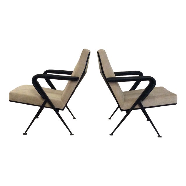 Vintage Lounge Chairs by Friso Kramer for Ahrend De Cirkel, 1960s, Set of 2 For Sale