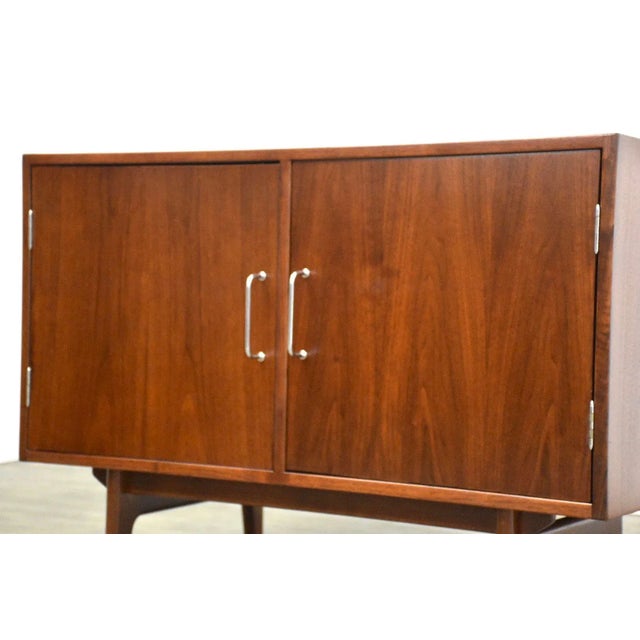 Brown Jens Risom Walnut Cabinet Credenza For Sale - Image 8 of 8