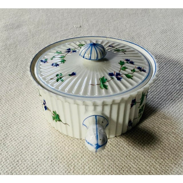 1930s French Art Deco Pot De Crème Set of 4 - Hand-Painted Porcelain With Lids, Diplomat's Estate For Sale - Image 4 of 18