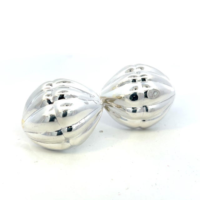 1990s Pair of Tiffany & Co Estate XL Puffed Clip-on Earrings Sterling Silver For Sale - Image 11 of 18