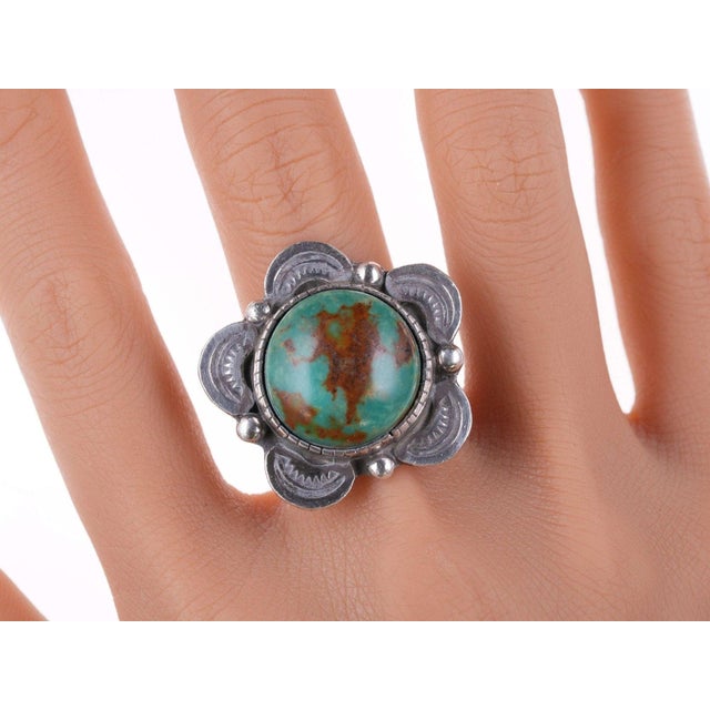 sz8.75 Darrell Yonnie (1968-2013) Navajo Sterling and turquoise ring For Sale - Image 4 of 9
