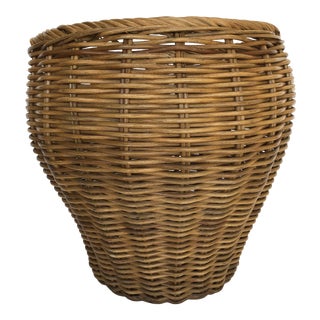 Vintage Coastal Rattan Basket - Large Size For Sale