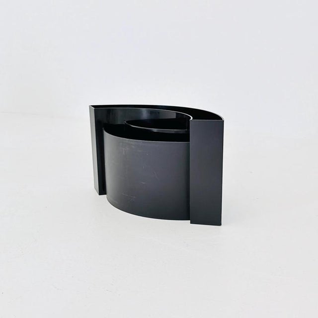 Plastic Mid-Century Modern Space Age Wave Magazine Rack by Maier Aichen for Authentics, Italy, 1990s For Sale - Image 7 of 13
