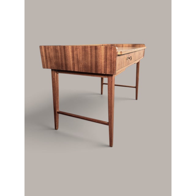 Wood German Desk from VEB Deutsche Werkstätten Hellerau, 1930s For Sale - Image 7 of 13