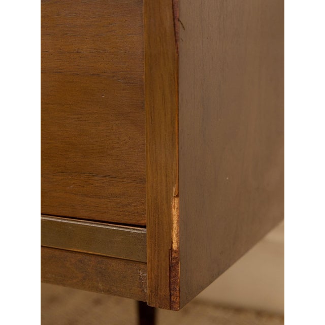 Vintage Mid-Century Modern Walnut Nine-Drawer Dresser For Sale In Los Angeles - Image 6 of 12