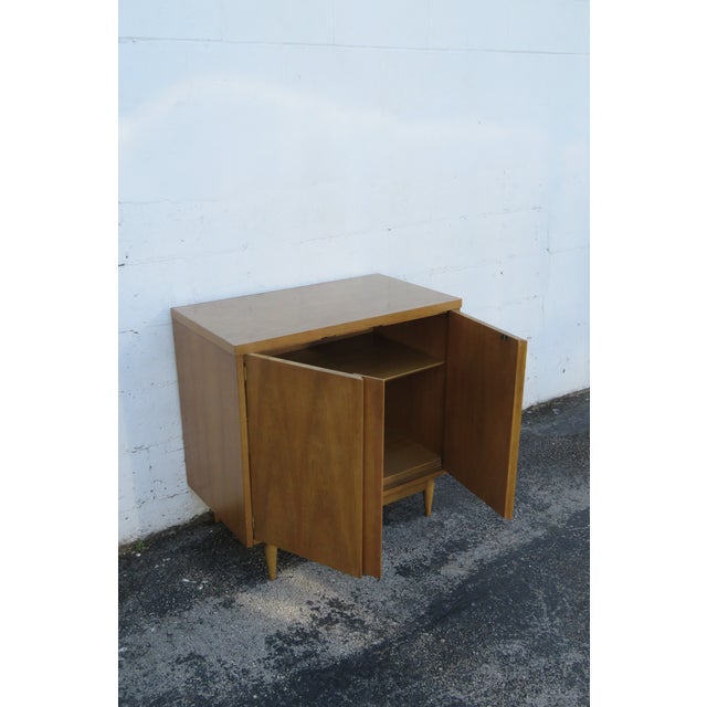 Mid Century Modern Server Buffet Tv Storage Cabinet 6279 For Sale - Image 10 of 18