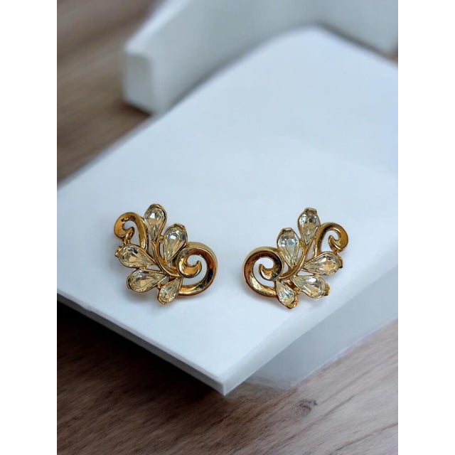 Mid-Century Modern Mid 20th Century Vintage Trifari Gold Rhinestone Clip on Earrings, A Pair For Sale - Image 3 of 11