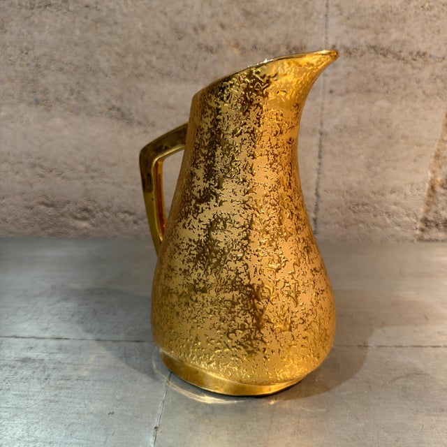 Ceramic Vintage Mid-Century Modern 22k Weeping Bright Gold Ceramic Pitcher Le Mieux For Sale - Image 7 of 14