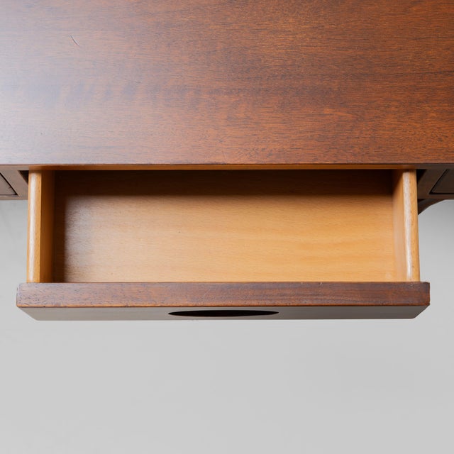 Model 512 Coffee Table with Drawers by Gianfranco Frattini for Bernini, 1960s For Sale - Image 10 of 11