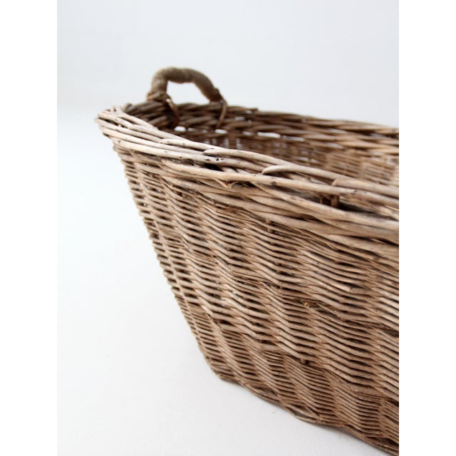 Antique French Country Wicker Laundry Basket With Wood Base For Sale - Image 14 of 15