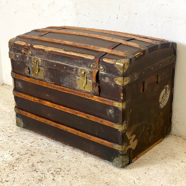 Large Vintage Travel Trunk, 1920s For Sale - Image 9 of 9