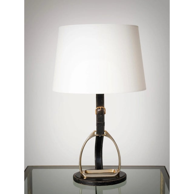 French 1960s Adnet Style Brass Horse Shoe & Black Stitched Leather Desk Lamp, France For Sale - Image 3 of 5
