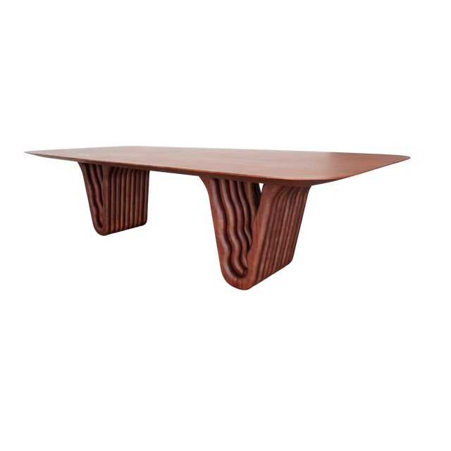 Uultis is a Brazilian furniture brand celebrated for its refined contemporary design and meticulous craftsmanship. Their...