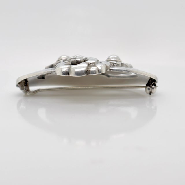 Art Deco Vintage Early Georg Jensen Sterling Silver Flower Brooch No. 28, 1925-1930 For Sale - Image 3 of 12