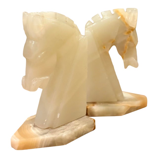 Mid-Century Modern Beige Onyx Marble Horse Head Bookends, a Pair For Sale