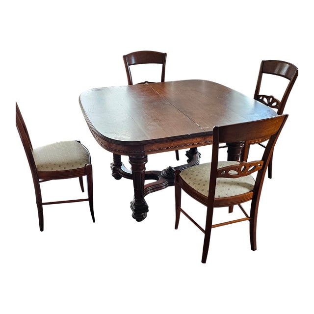 1920s 1 Antique Dinner Table and 4 Chairs - Set of 5 For Sale