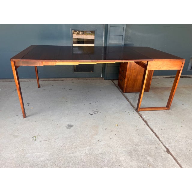 1940s Saginaw Furniture Shops "Expandomatic" Mahogany Desk-to-Dining Table For Sale - Image 13 of 18