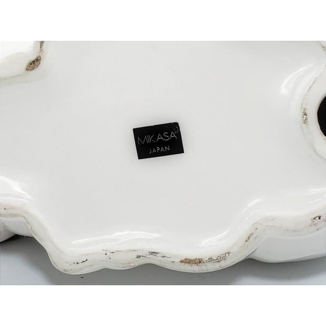 1980s Mikasa Art Deco Style White Porcelain Bunny Rabbit Table Sculpture by Larry Laslo - Labeled For Sale - Image 11 of 11