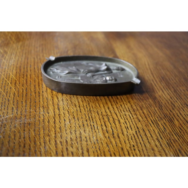 Art Deco Brass Figural Ashtray, Risqué Couple, 1920s–1930s For Sale In Philadelphia - Image 6 of 9